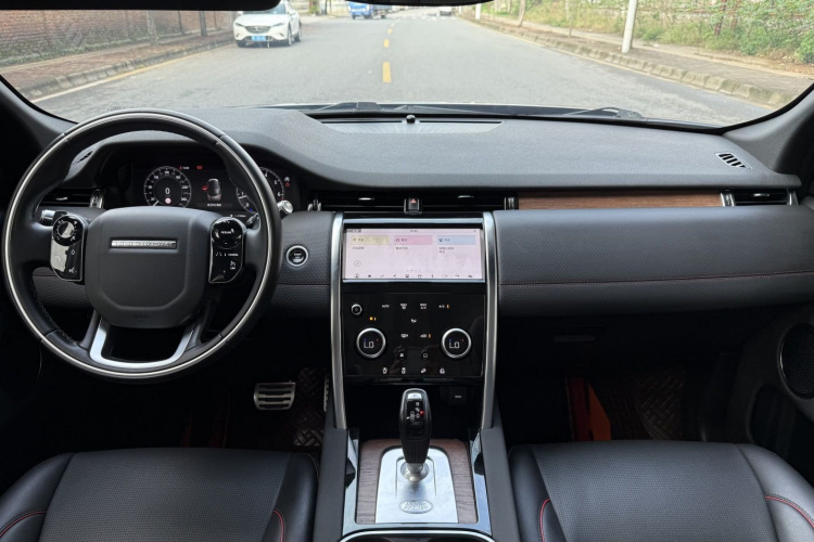 路虎 发现运动版 2020款 249PS R-Dynamic 性能版中控内饰7001