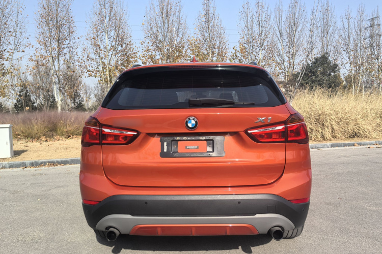宝马X1 2018款 xDrive20Li 尊享型车身外观6003
