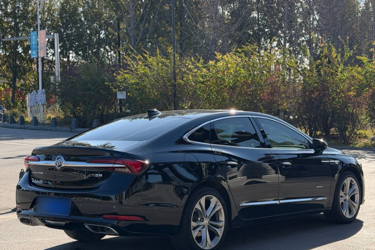 别克 君越 2022款 Avenir艾维亚 先享型车身外观6009