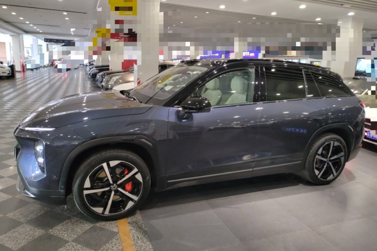 蔚来ES7 2022款 100kWh车身外观4