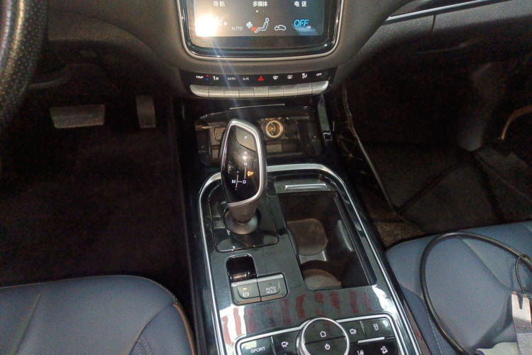 长安欧尚科赛 2020款 GT 2.0T 自动悦尚型 7座局部细节18