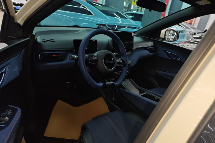 比亚迪 海鸥 2025款 305km 自由版中控内饰7003