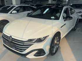 一汽-大众CC 2026款 3000万辆甄选款 380TSI 夺目