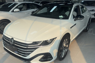 一汽-大众CC 2026款 3000万辆甄选款 380TSI 夺目