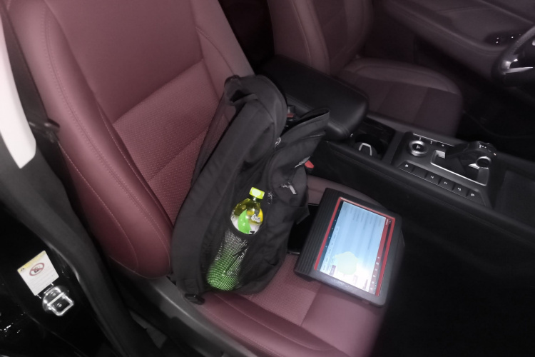 长城 炮 2023款 2.0T越野版自动汽油四驱高阶版中控内饰41