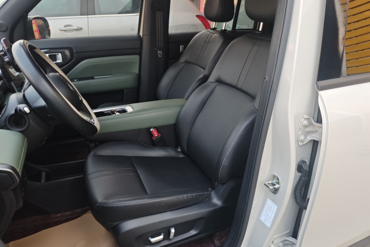 宝骏悦也Plus 2024款 智尊版 4座局部细节19