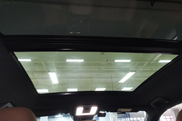 理想汽车 理想ONE 2020款 增程6座版局部细节22