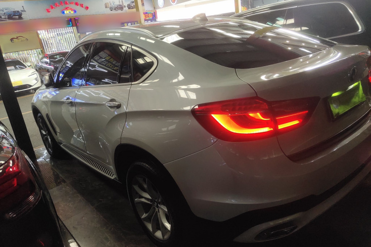 宝马X6 2017款 xDrive35i 领先型车身外观4