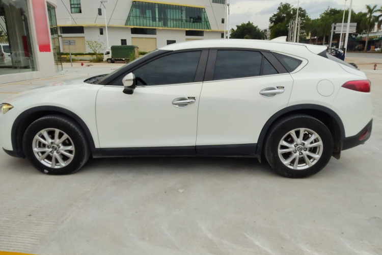 马自达CX-4 2016款 2.0L 手动两驱蓝天活力版车身外观6003