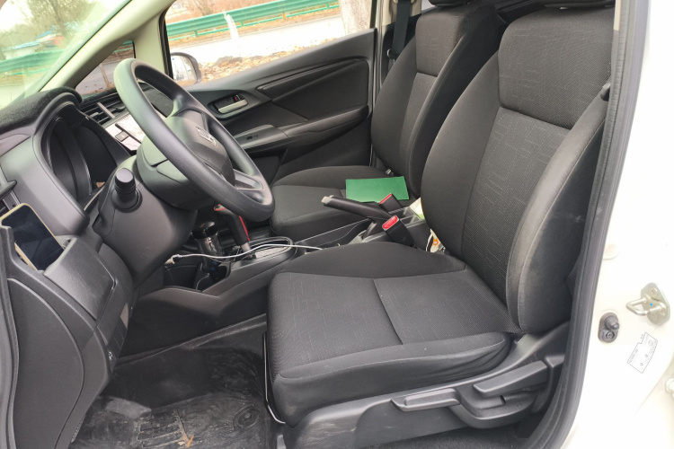 本田 飞度 2018款 1.5L CVT舒适版中控内饰19