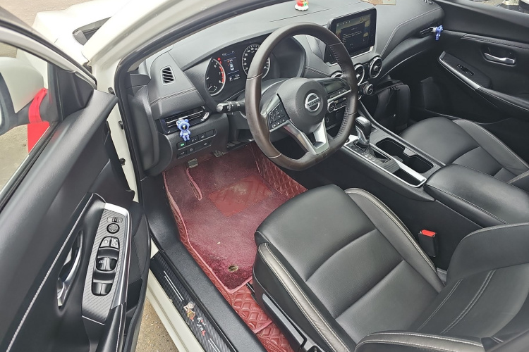 日产 轩逸 2020款 改款 1.6L XL CVT悦享版中控内饰20