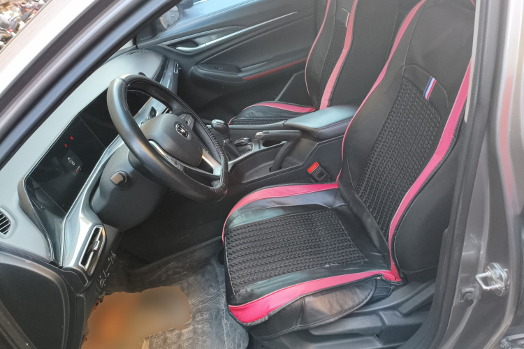 长安 逸动 2020款 PLUS 1.6L GDI 手动豪华型中控内饰19