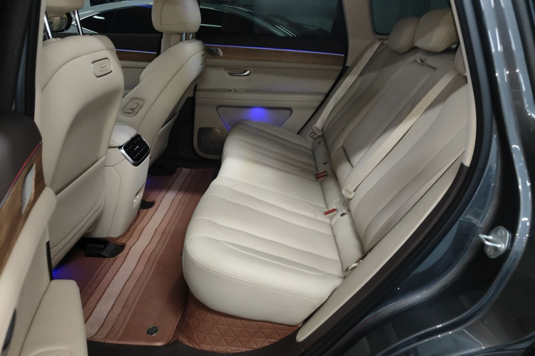 鸿蒙智行 问界M7 2024款 1.5T 后驱Plus版 5座中控内饰21