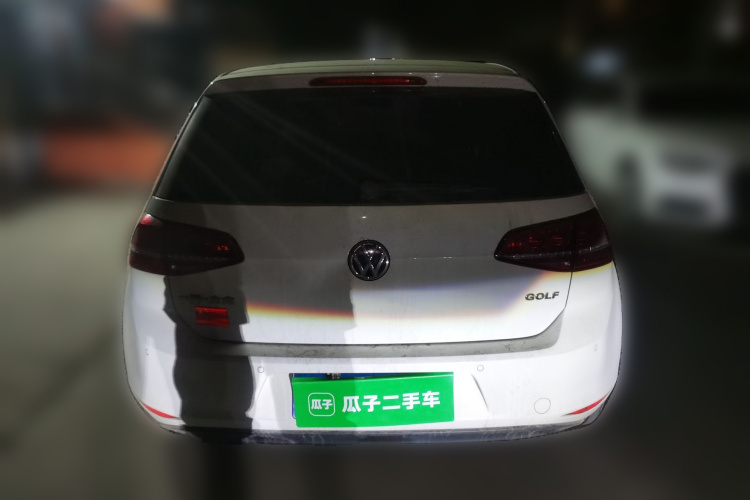 大众 高尔夫 2016款 1.6L 自动舒适型车身外观6