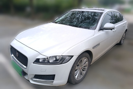 捷豹XFL 2020款 XFL 2.0T P200 两驱风华版