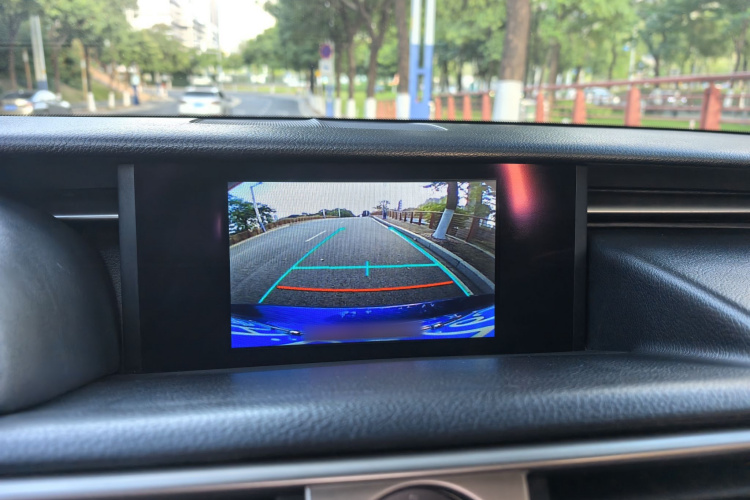 雷克萨斯IS 2015款 200t F SPORT中控内饰7011