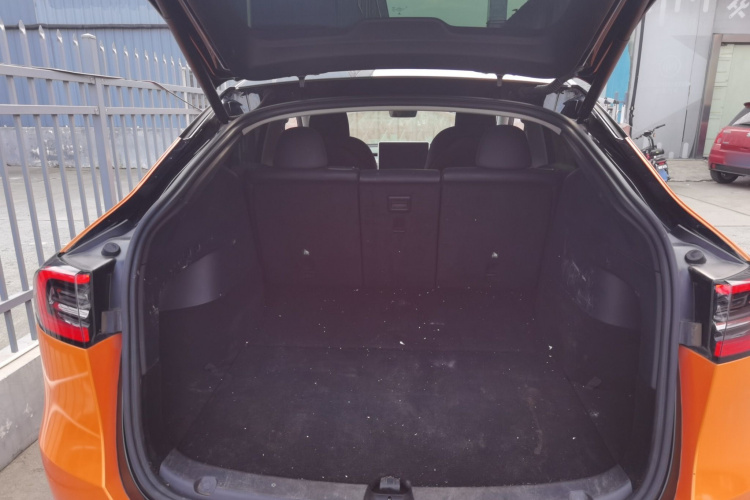 特斯拉 Model Y 2022款 后轮驱动版局部细节23