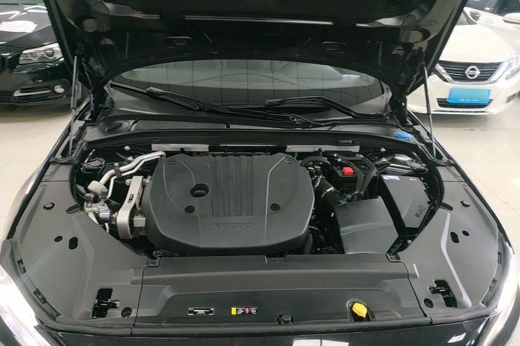 沃尔沃S90 2024款 B5 智远豪华版机舱底盘24