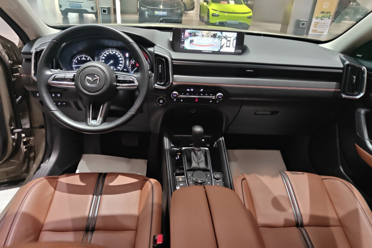 马自达CX-50行也 2023款 2.5L 尊行版中控内饰7001