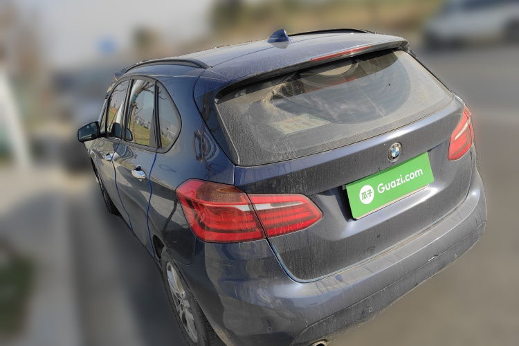 宝马2系旅行车 2016款 218i 领先型车身外观6003