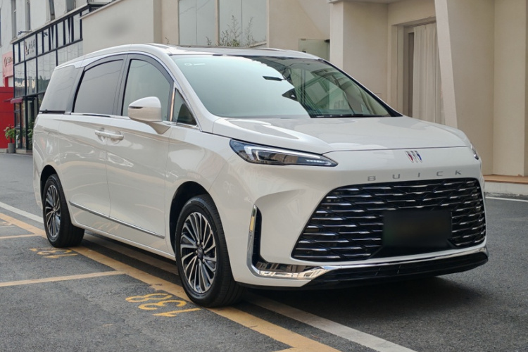 别克GL8新能源 2025款 陆尚 先享版 7座车身外观6008