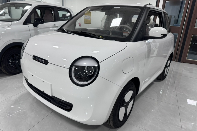 长安启源 长安Lumin 2025款 301km 蜜沁款车身外观6005