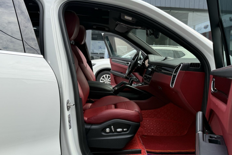 保时捷 2018款 Cayenne 3.0T中控内饰7009