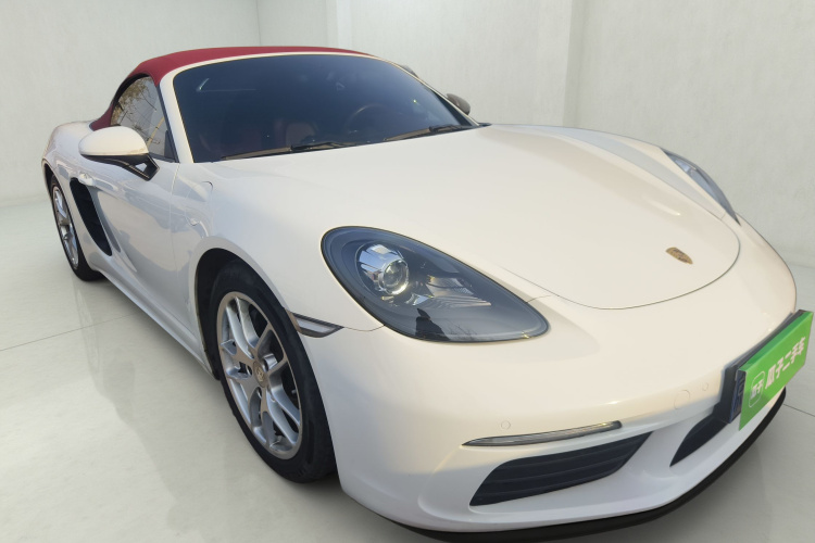 保时捷718 2020款 Boxster 2.0T车身外观3