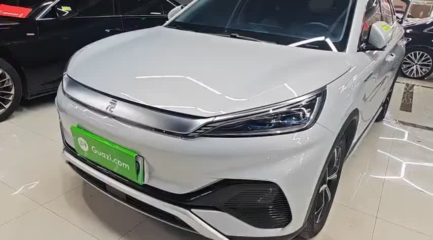 比亚迪 元PLUS 2022款 430KM 豪华型实拍1