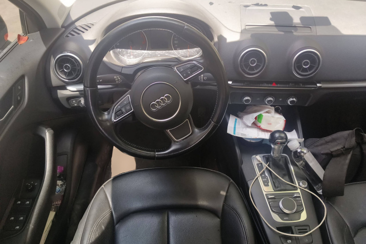 奥迪A3 2016款 Limousine 35 TFSI 领英型局部细节13
