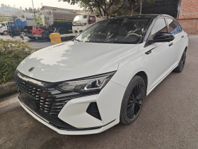 东风风神 奕炫MAX 2023款 1.5T 超酷潮爸版