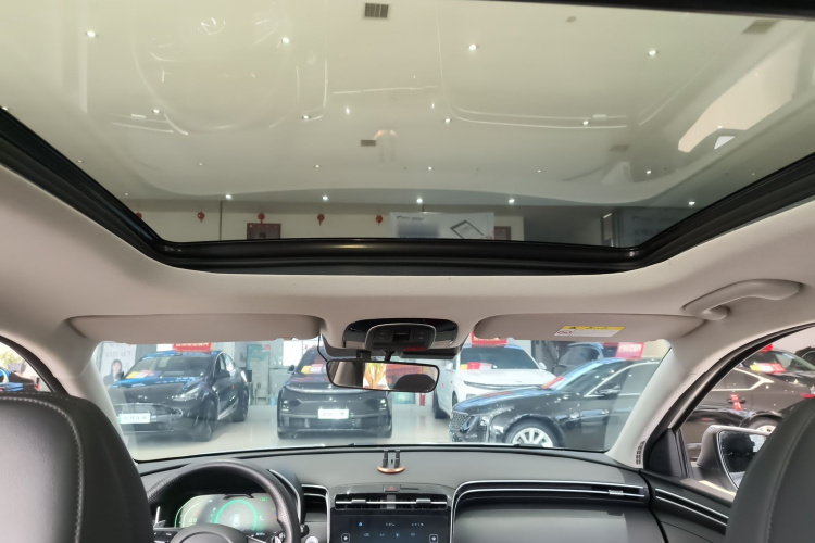 现代 2023款 途胜L 1.5T 自动两驱DLX豪华版局部细节22