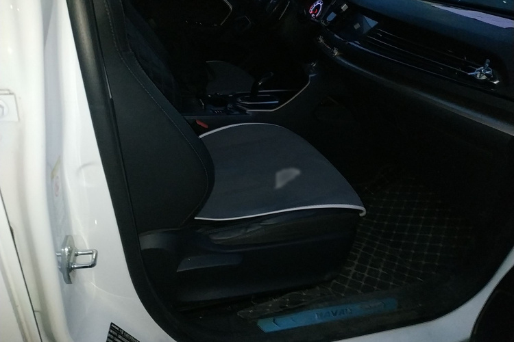 哈弗H6 2021款 1.5GDIT 自动冠军版局部细节41