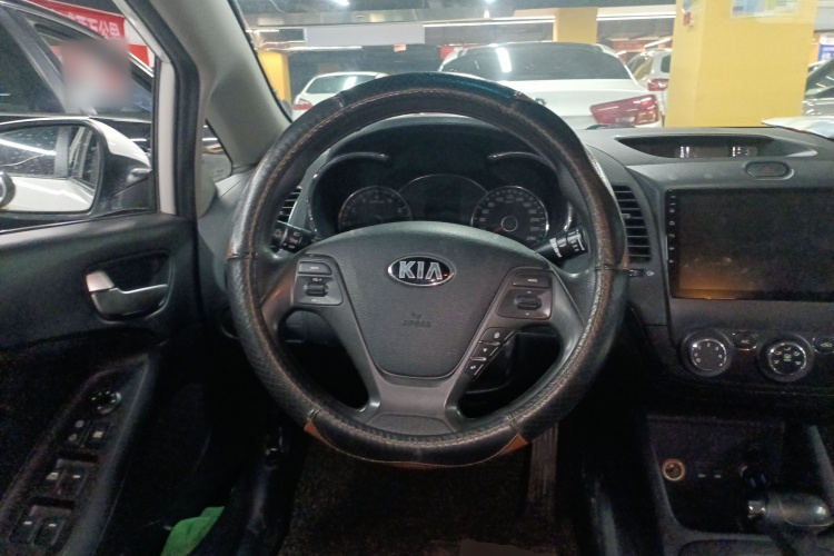 起亚K3 2015款 1.6L 自动GL局部细节13