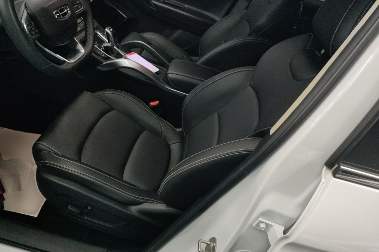 吉利汽车 博越 2021款 百万款 1.8TD DCT两驱豪华型中控内饰19