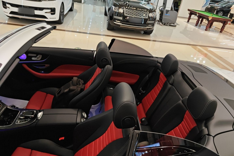 奔驰E级(进口) 2023款 E 260 敞篷轿跑车局部细节57