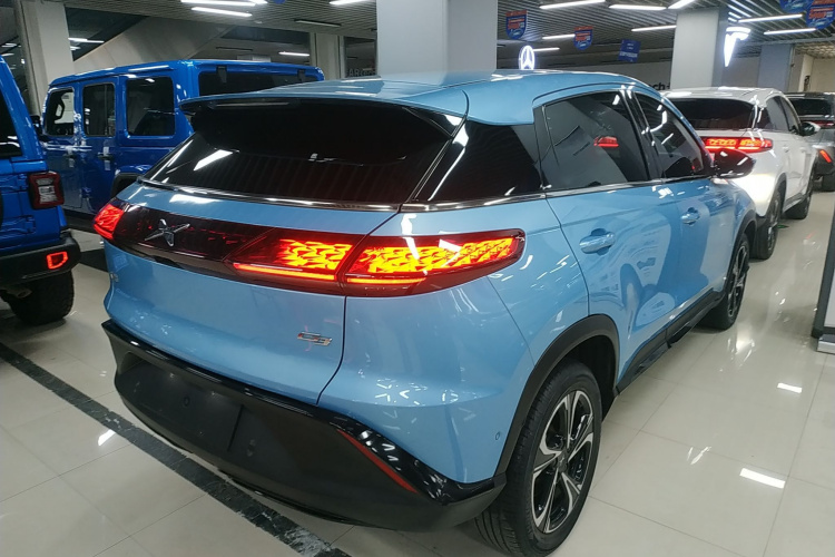 小鹏G3 2020款 460i 智享版车身外观7