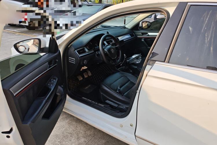 大众 宝来 2016款 1.6L 手动舒适型中控内饰7003