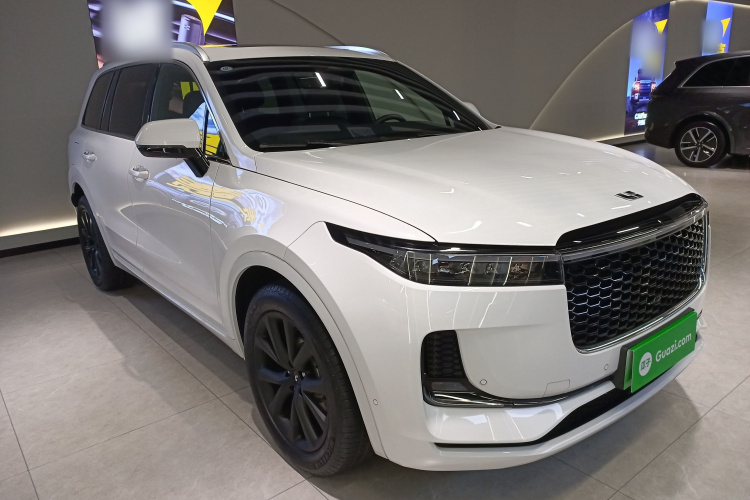 理想汽车 理想ONE 2021款 增程6座版车身外观3