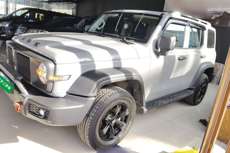 坦克300 2021款 越野版 2.0T 征服者车身外观6003