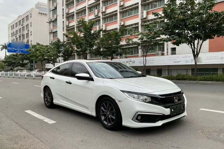 本田 思域 2019款 180TURBO CVT尚动版 国VI车身外观6001