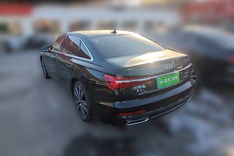 奥迪A6L 2019款 45 TFSI quattro 臻选动感型车身外观5