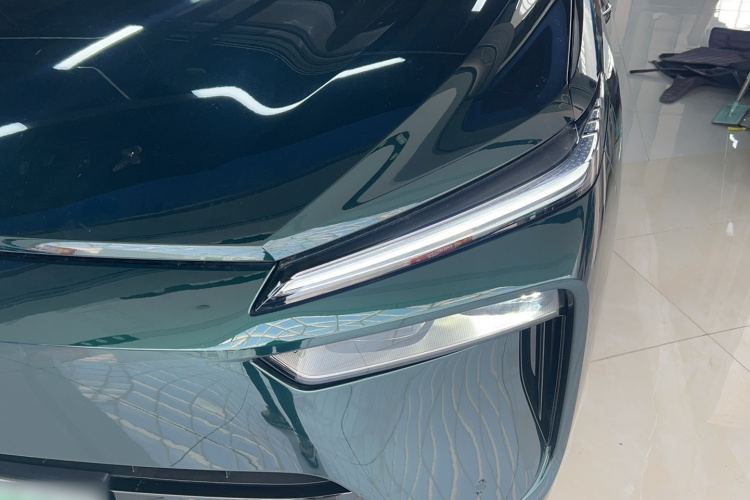 魏牌 蓝山 2023款 四驱超长续航版局部细节36