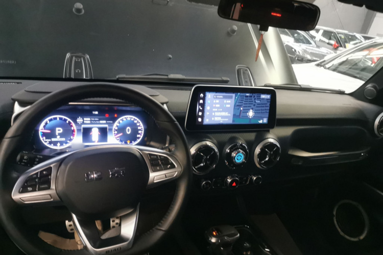 北京BJ40 2024款 2.0D 刀锋英雄荣耀版中控内饰7002