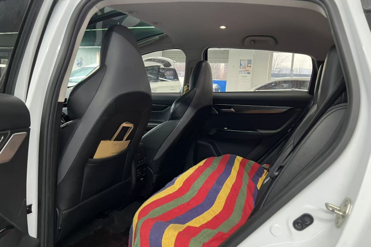 小鹏G3 2022款 G3i 520N+中控内饰7002