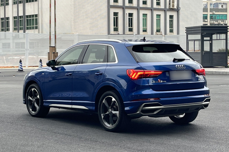 奥迪Q3 2019款 40 TFSI 时尚动感型车身外观6006
