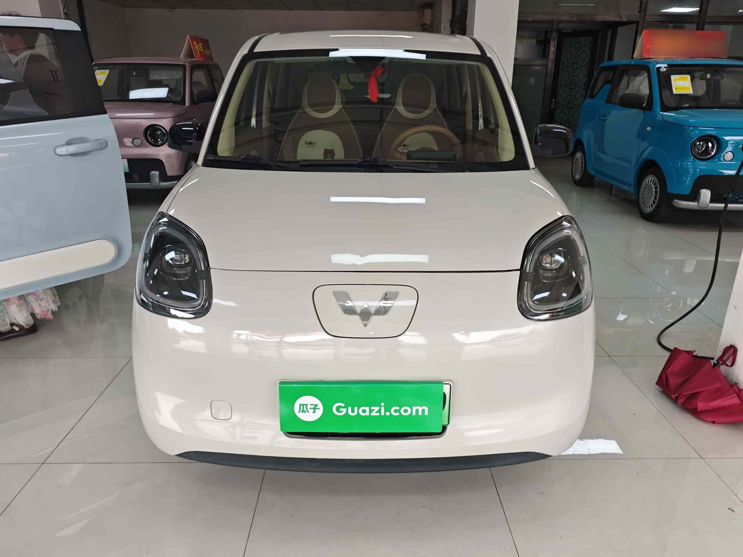 五菱汽车 宏光MINIEV 2025款 第四代 四门版 进阶款(1)
