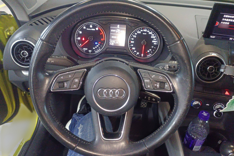 奥迪A3 2017款 Sportback 35 TFSI 进取型局部细节13