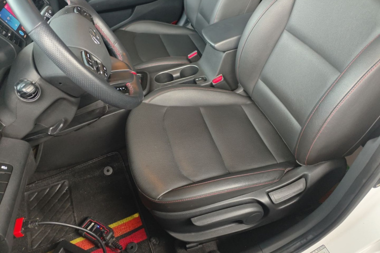 现代 领动 2019款 1.4T 双离合炫动·活力型中控内饰19