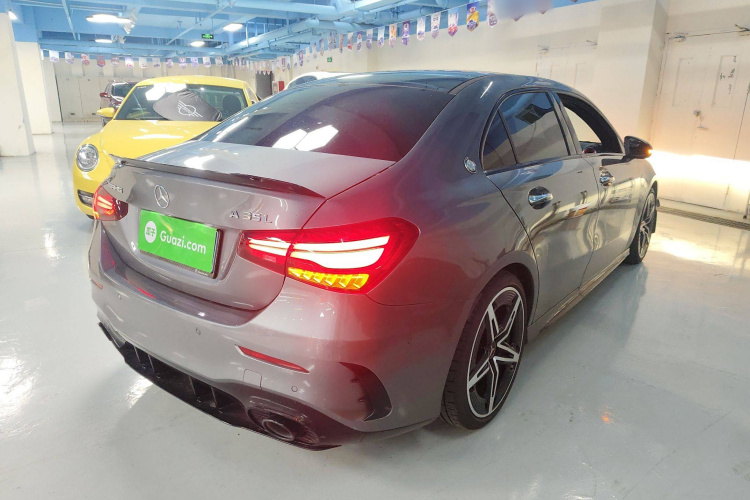 奔驰A级AMG 2024款 AMG A 35 L 4MATIC车身外观7